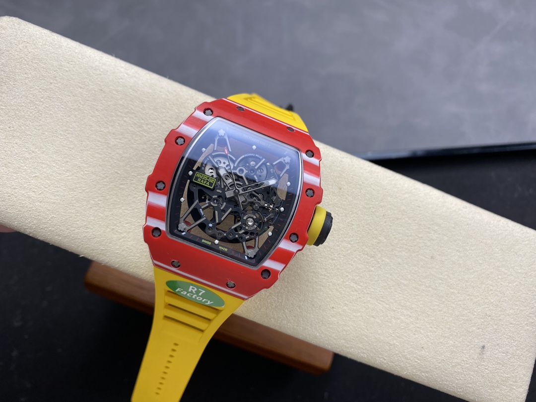 Stylish Swiss Replica Richard Mille RM 35-02 Rafael Nadal Watch – Carbon Fiber Skeleton Dial, Yellow Rubber Strap