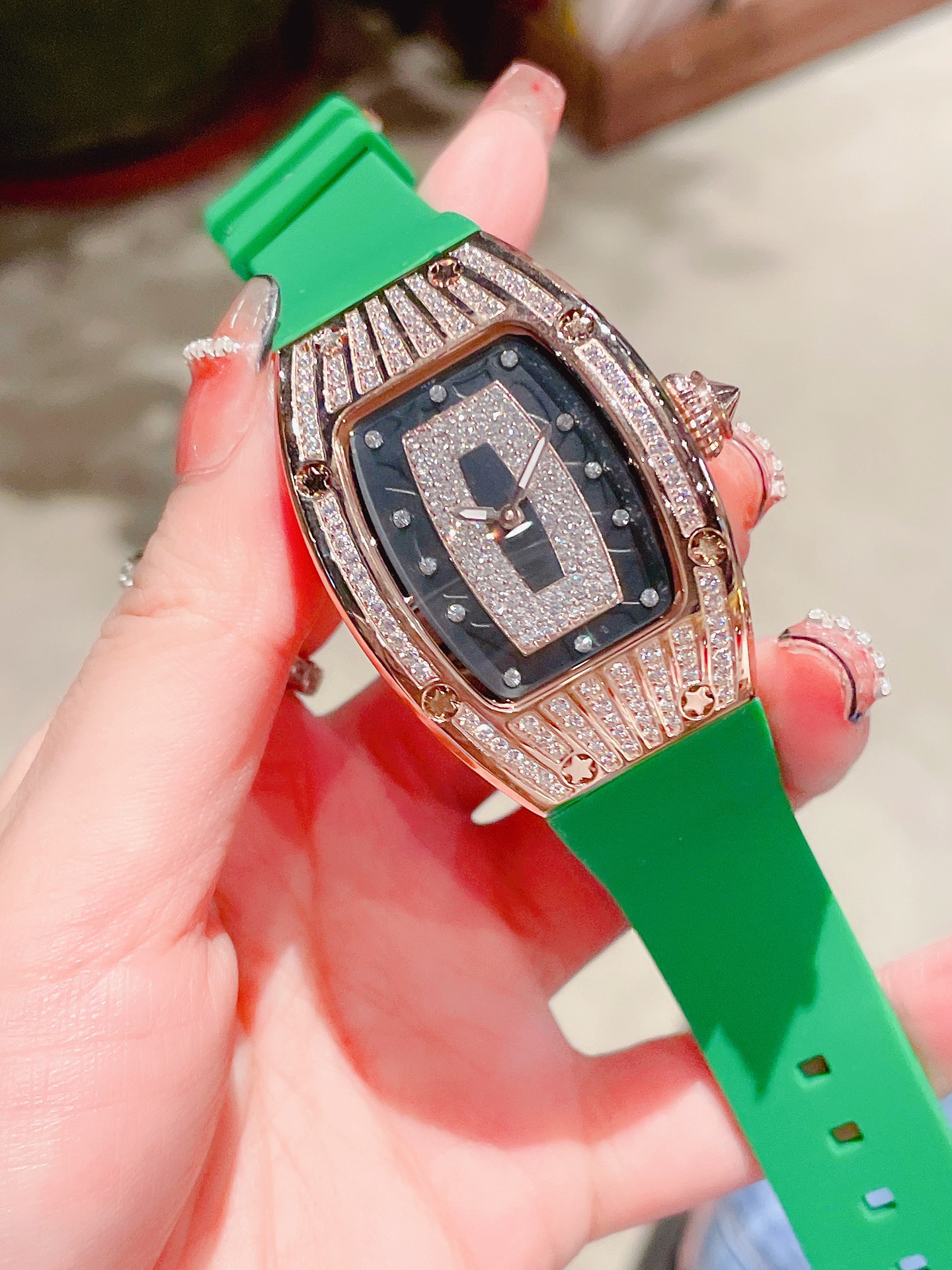 Luxury Replica Richard Mille RM 007 Ladies Diamond Set Green Strap Watch – Black Dial, Green Rubber Strap