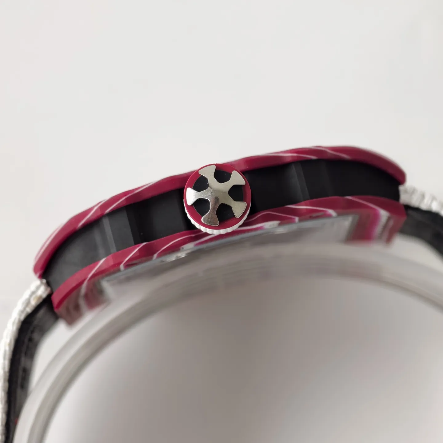 UMI Richard Mille RM 67-02 Mutaz Barshim Burgundy Red & White Quartz TPT Carbon White Strap Replica Watch