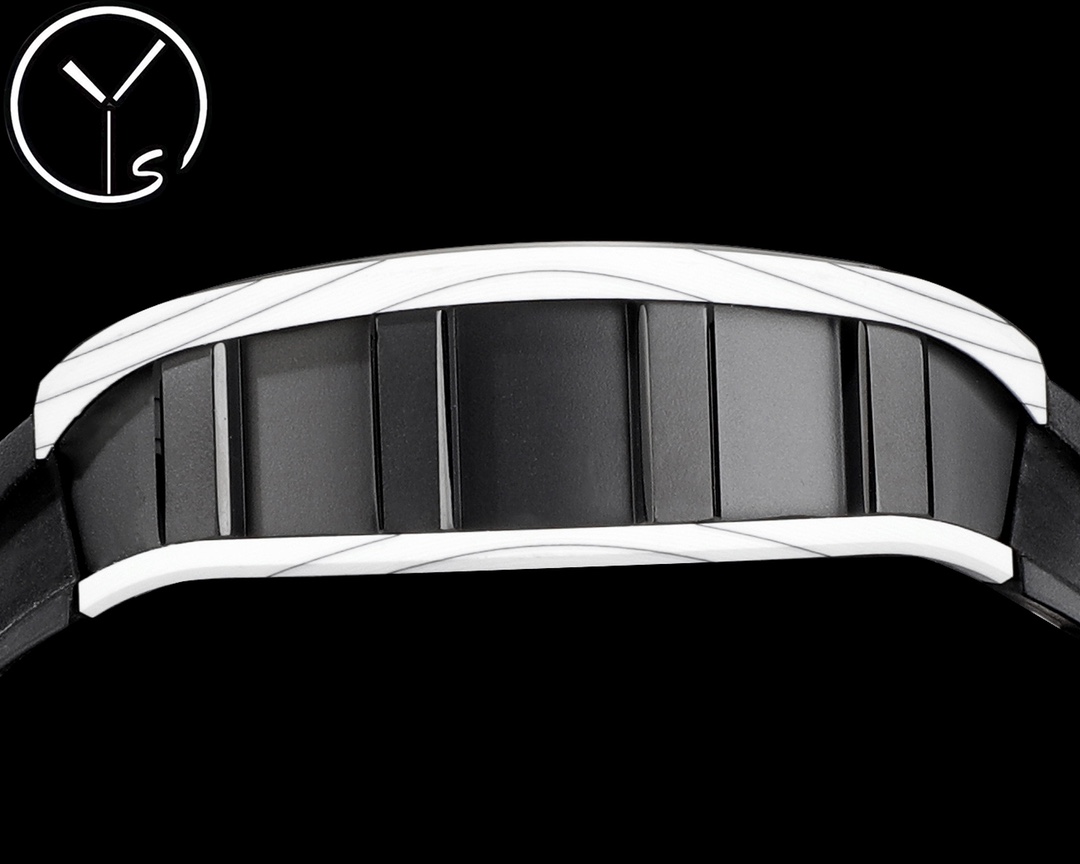 Best Swiss Replica Richard Mille RM52 Skull Tourbillon Watch with Rubber Strap