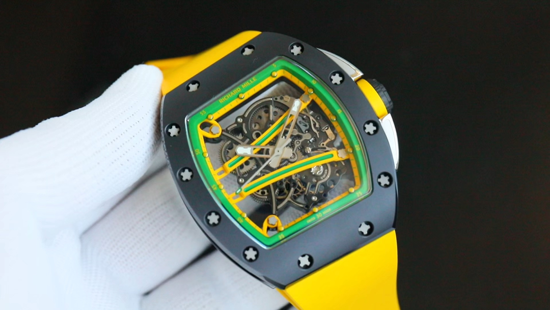 Richard Mille RM 61-01 Yohan Blake Replica Watch – Swiss Manual Winding, Yellow Strap, Ceramic & Carbon Barrel Case