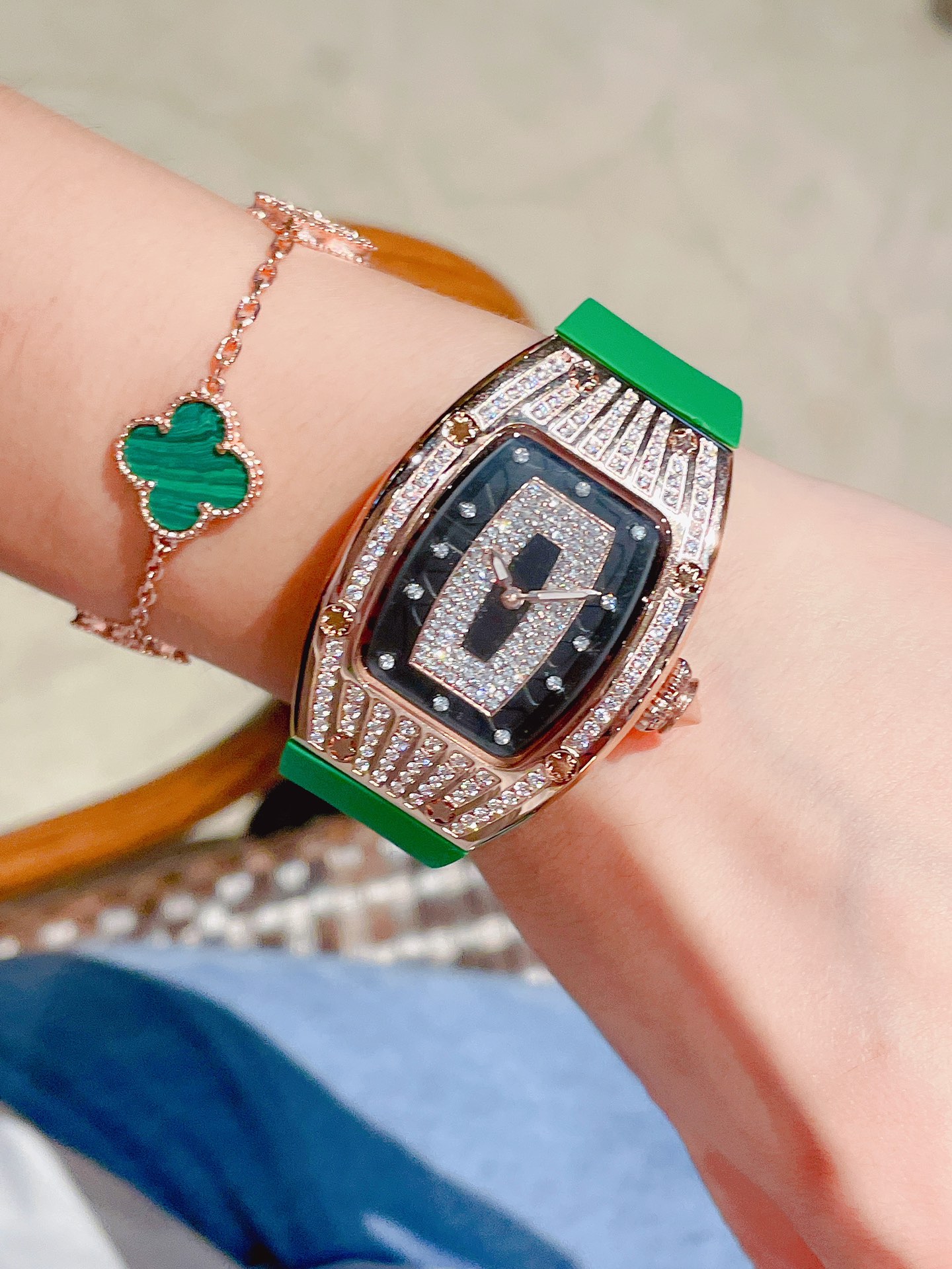 Luxury Replica Richard Mille RM 007 Ladies Diamond Set Green Strap Watch – Black Dial, Green Rubber Strap