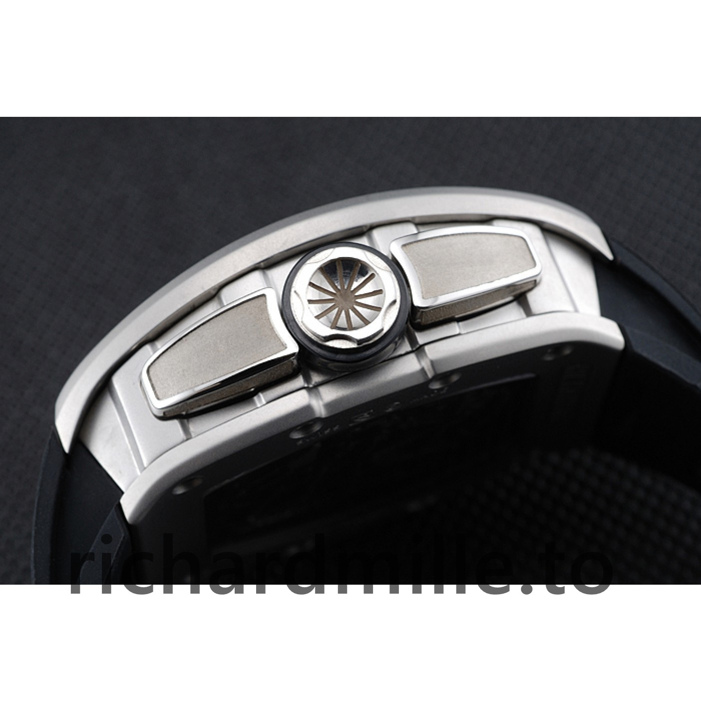 Richard Mille RM 61-01 1454204 Black Dial Men Rubber Watch