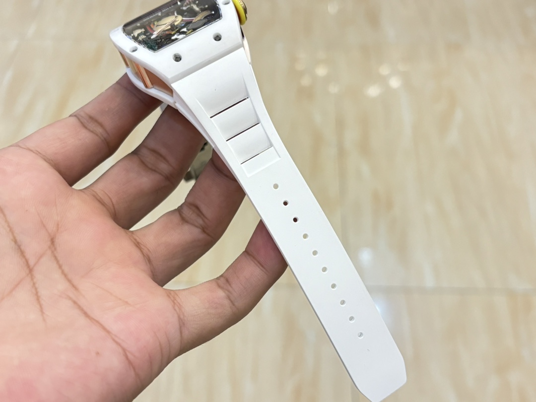 Best Richard Mille RM 88 Smiley Replica Swiss Automatic Tourbillon Watch with White Rubber Strap