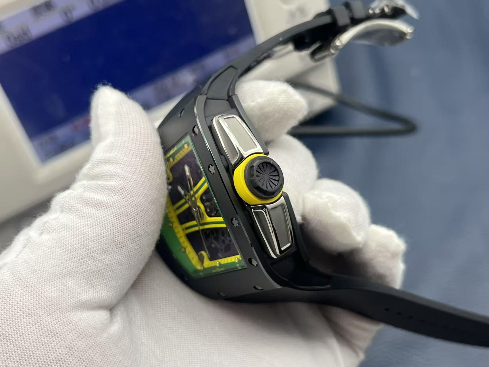 Replica Richard Mille RM 61-01 Yohan Blake Super Clone RMUL2 Skeleton Manual Wind Watch Black Rubber Strap