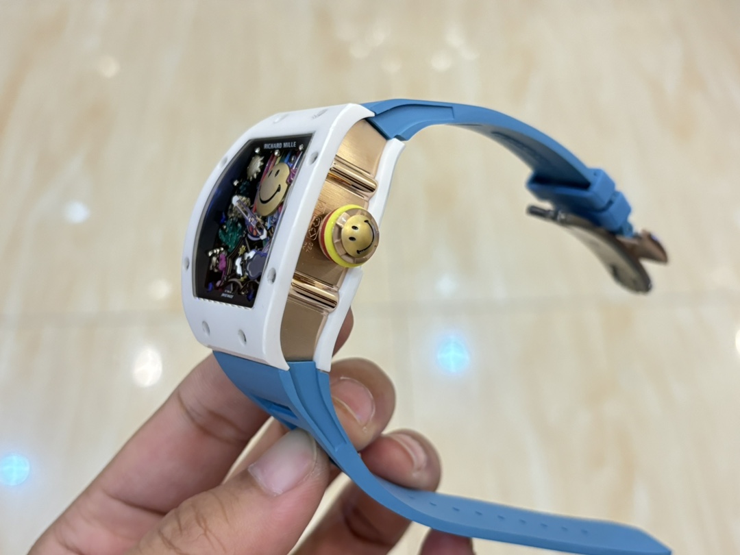 Richard Mille RM 88 Smiley Automatic Tourbillon Best Swiss Replica – 39mm White Ceramic Blue Strap