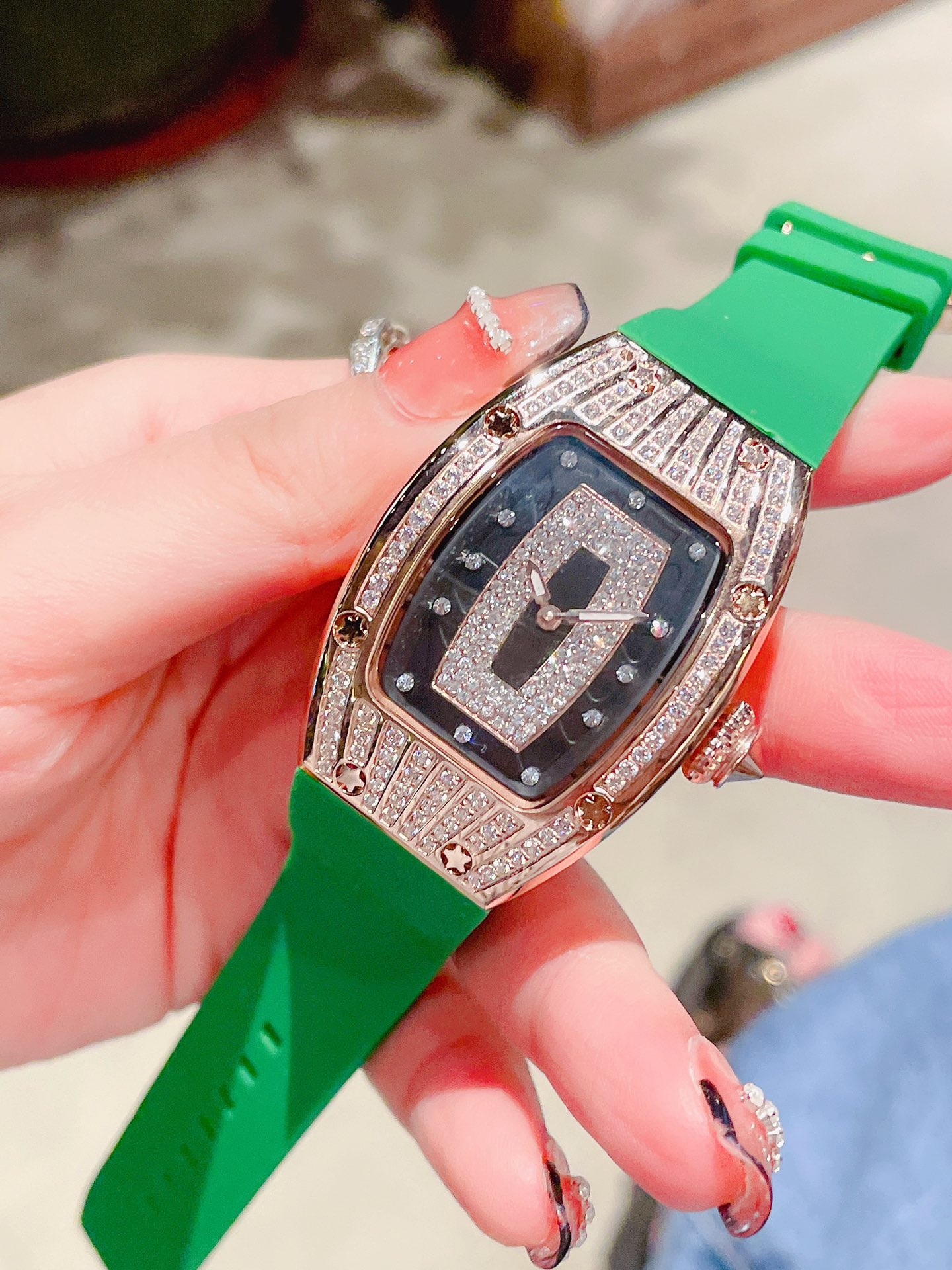 Luxury Replica Richard Mille RM 007 Ladies Diamond Set Green Strap Watch – Black Dial, Green Rubber Strap