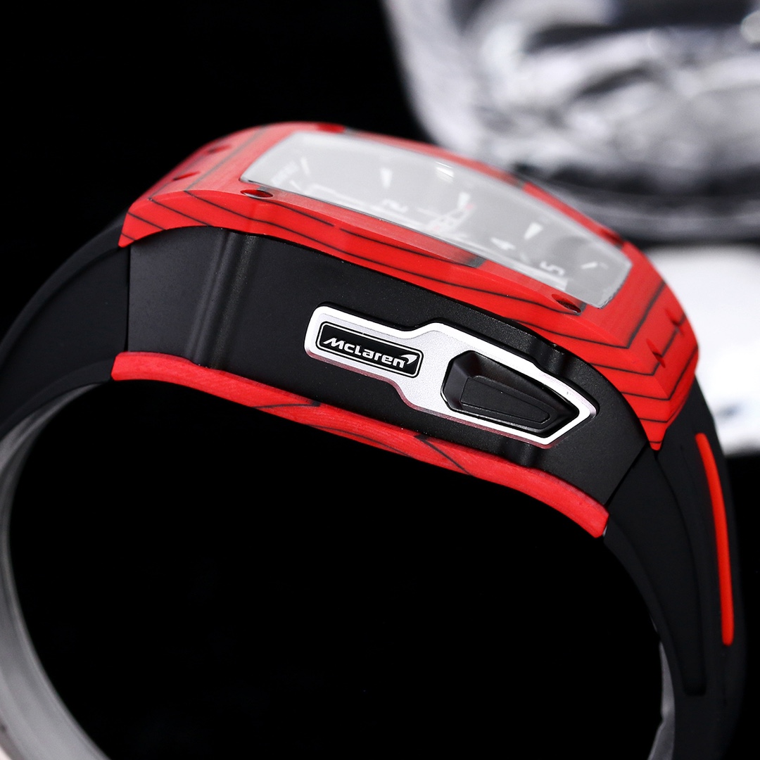 Luxury Sport Replica Richard Mille RM 40-01 Red Carbon Fiber Case Watch With Black Rubber Strap